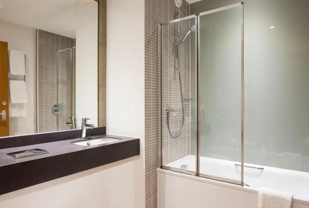 Holiday Inn Ashford Central by IHG - Chambres