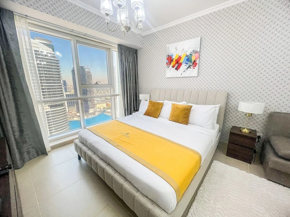 Cosmos Living Goldcrest Executive — фото