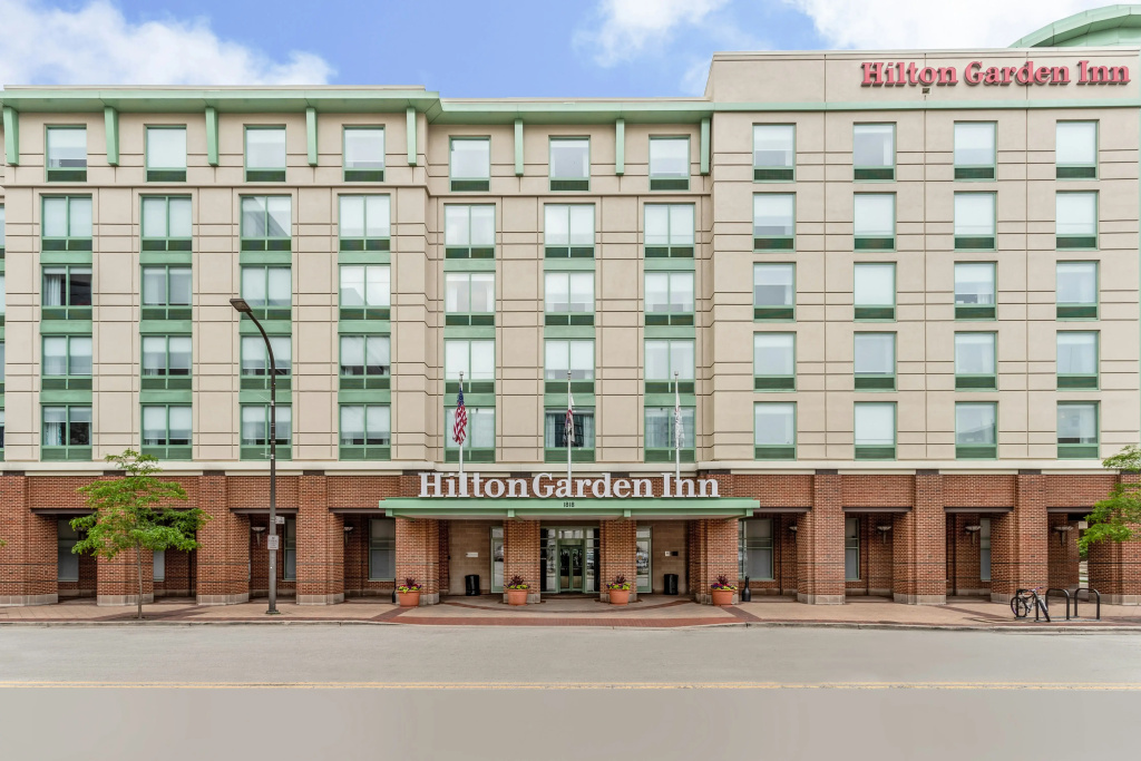 Hilton Garden Inn Chicago North Shore/Evanston