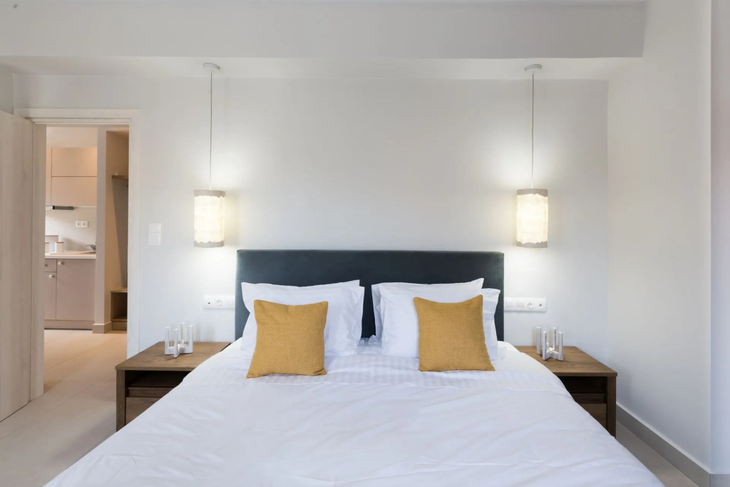 1 Bedroom Family Basement Suite