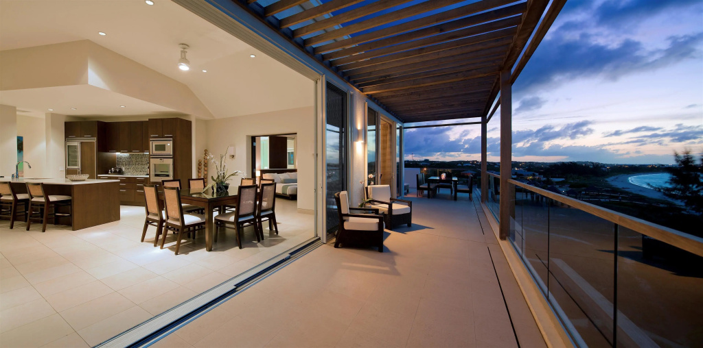 Beach & Waterfront