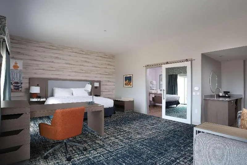 Double Studio with balcony (full double bed)
