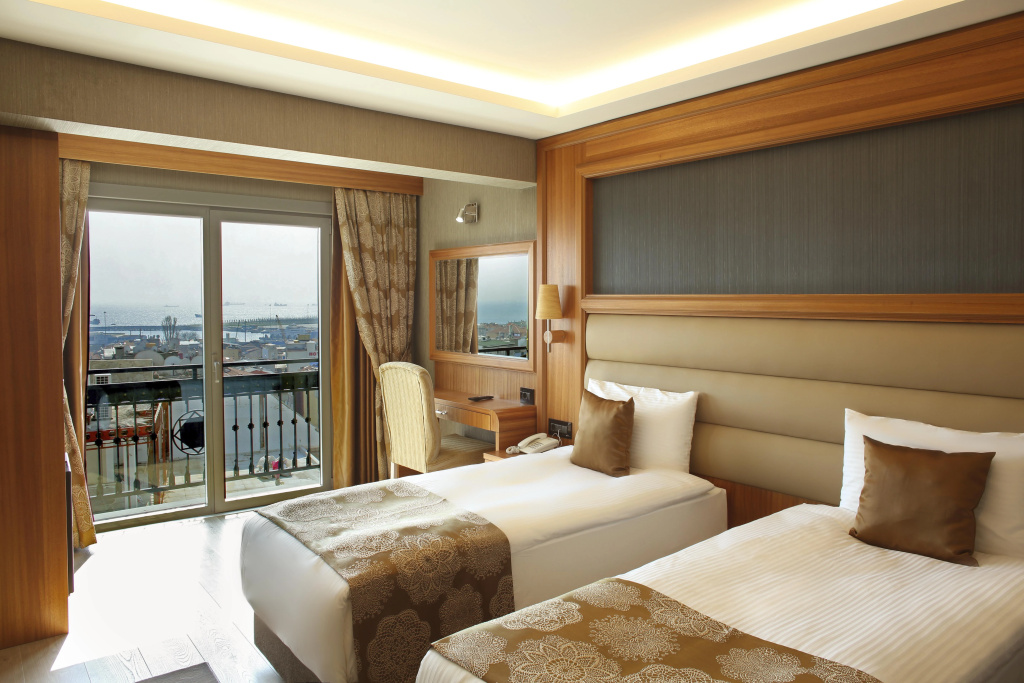 Отель Ilkbal Deluxe Hotel & Spa в Стамбуле