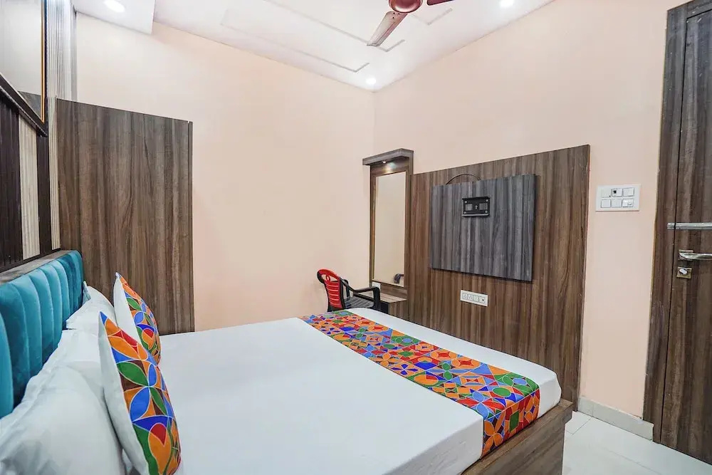 Hotel photo 12