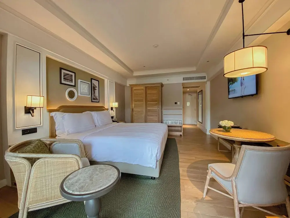 Standard Double room with balcony (full double bed)