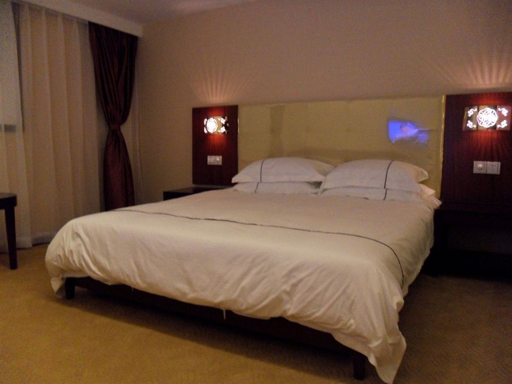 Sofitel guangzhou sunrich. Метро отель софитель гуанчжоу. Guangzhou zhujiang new town hotel. Guangzhou zhujiang new town hotel. Guangzhou zhujiang new town hotel.