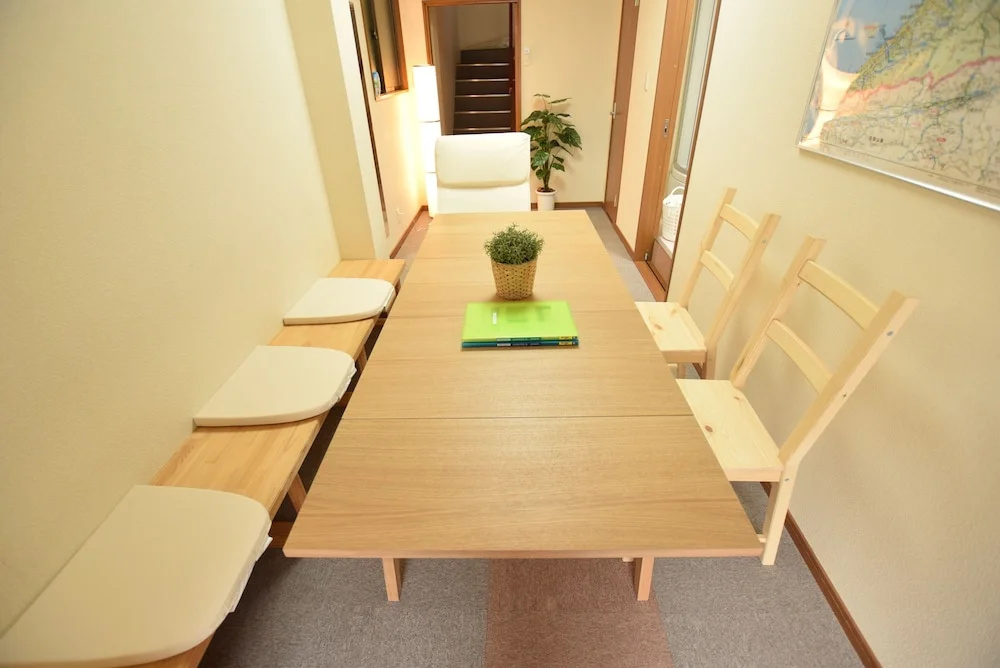 AIKAMU INN House