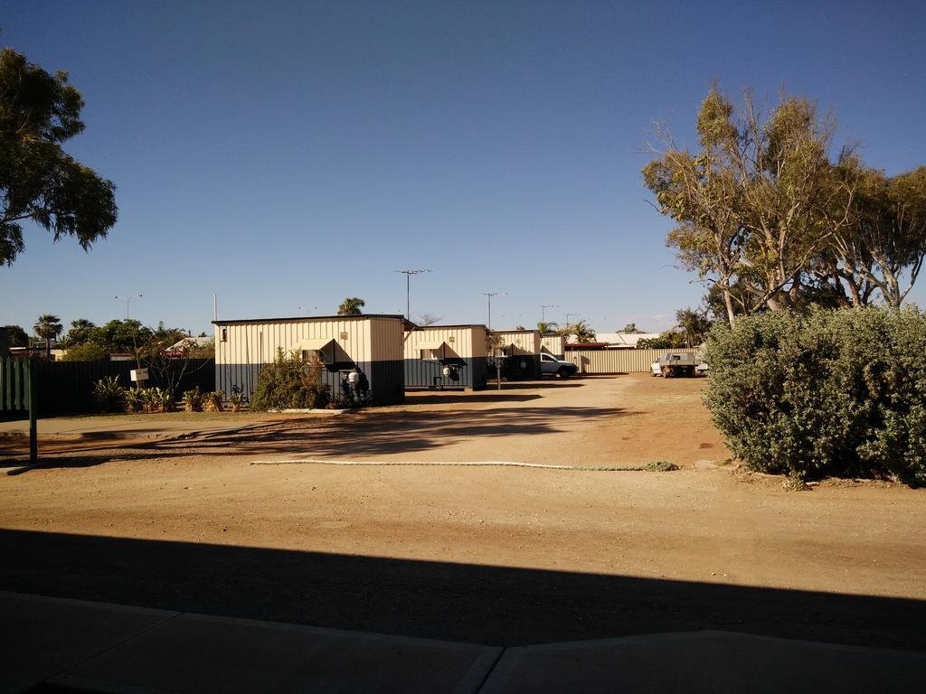 Outback Oasis Caravan Park image