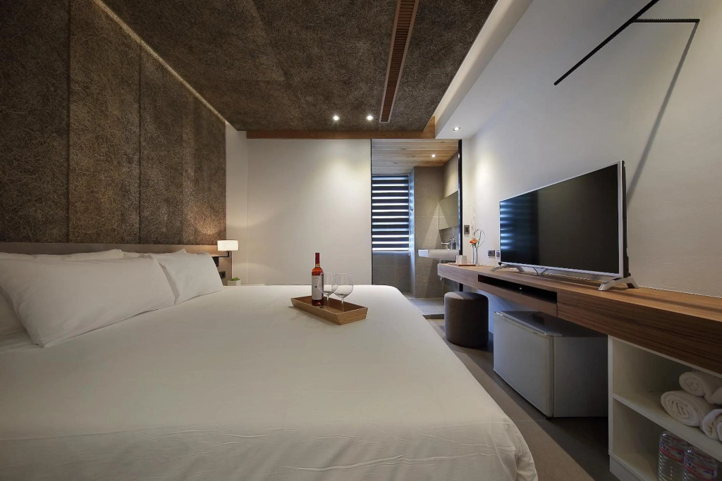 Laurel Villa — 3