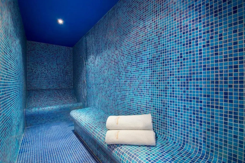 Hotel photo 25