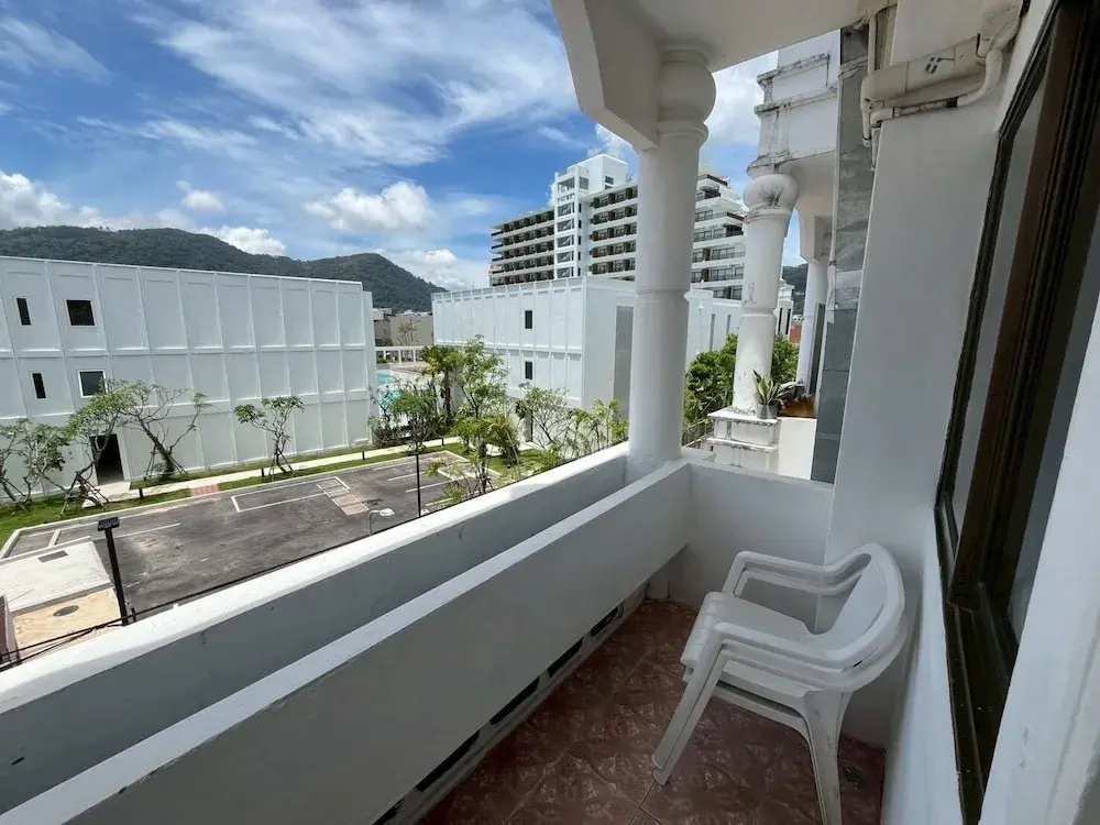 Deluxe Double room (twin beds)