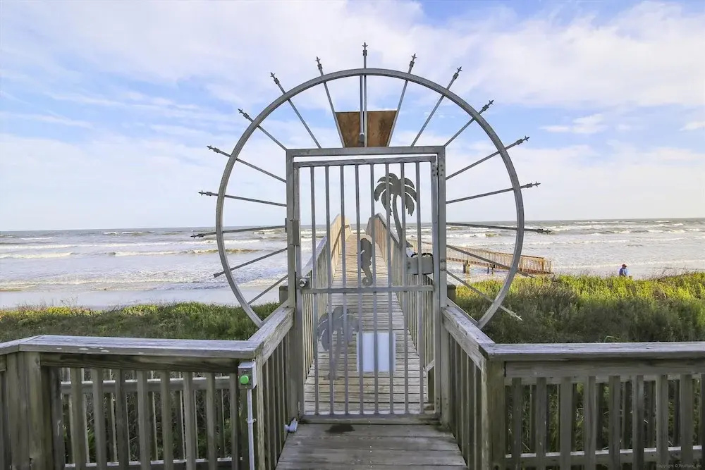 Abundant Relaxation by Ryson Vacation Rentals