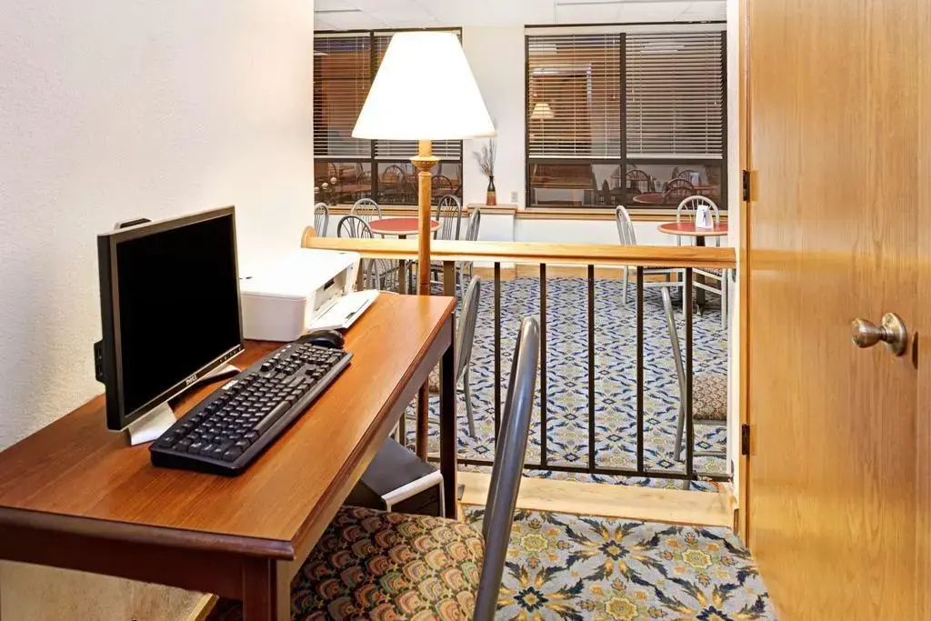 Baymont Inn & Suites Omaha - Général