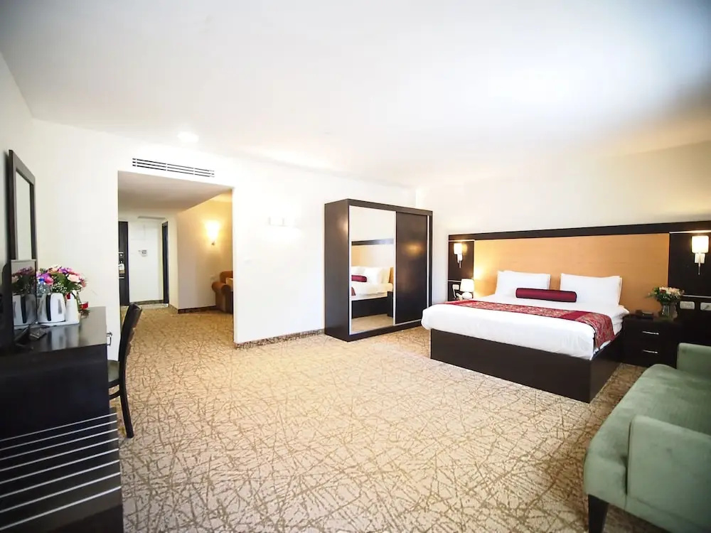 Suite with balcony