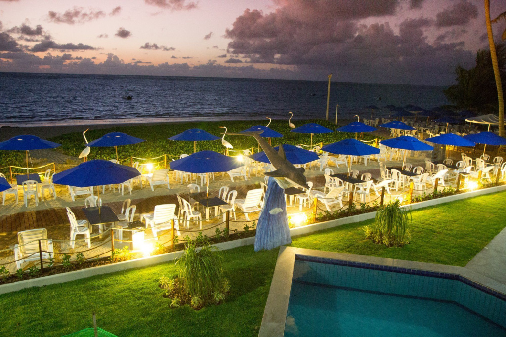 Beach & Waterfront