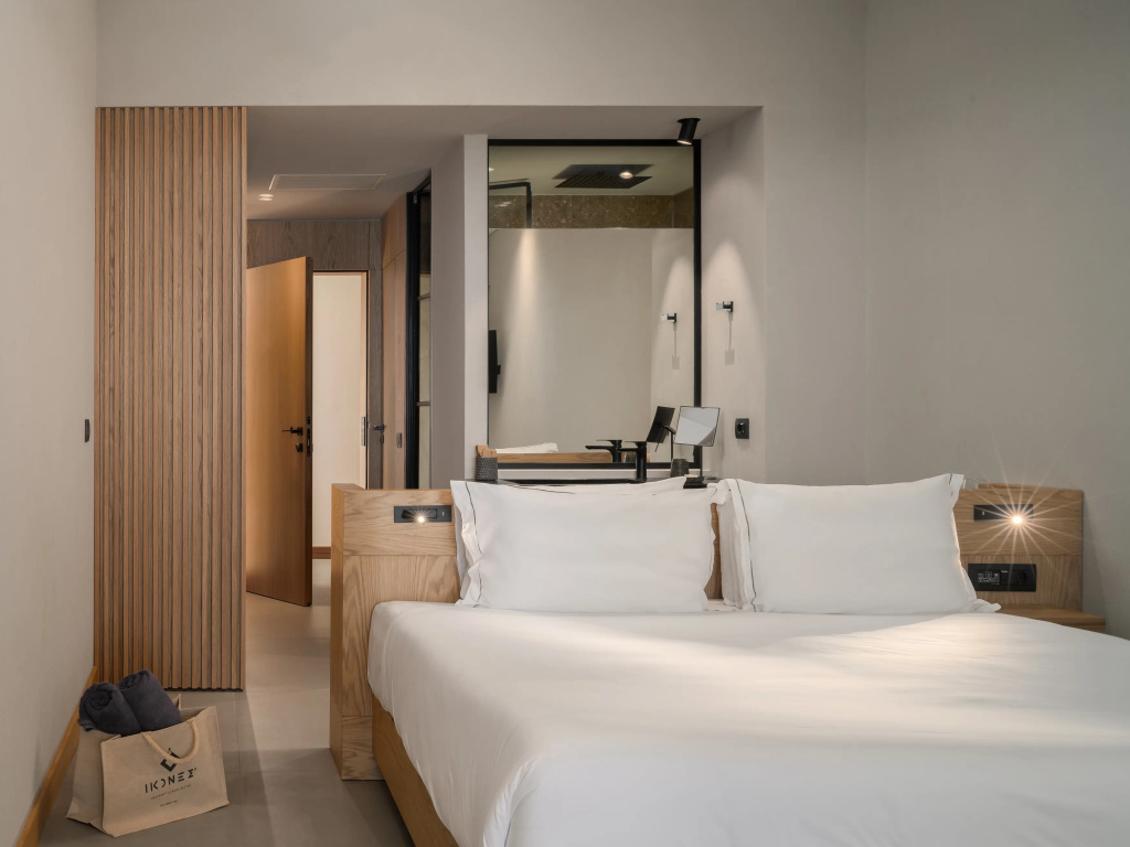 Ikones Seafront Luxury Suites - Adults Only — фото