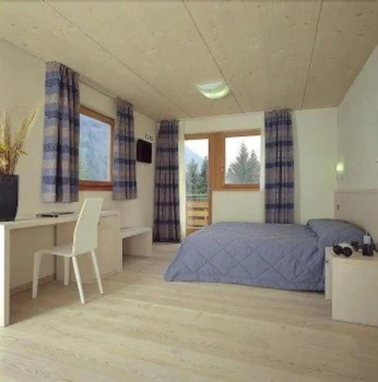 Standard Quadruple room with balcony