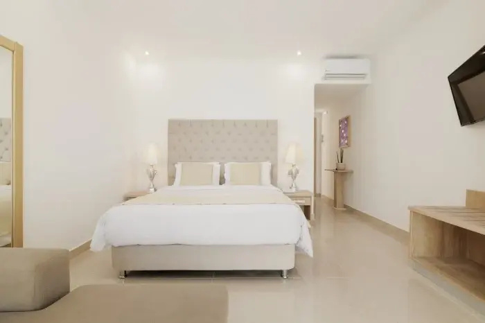 Superior Double room with sea view (full double bed)