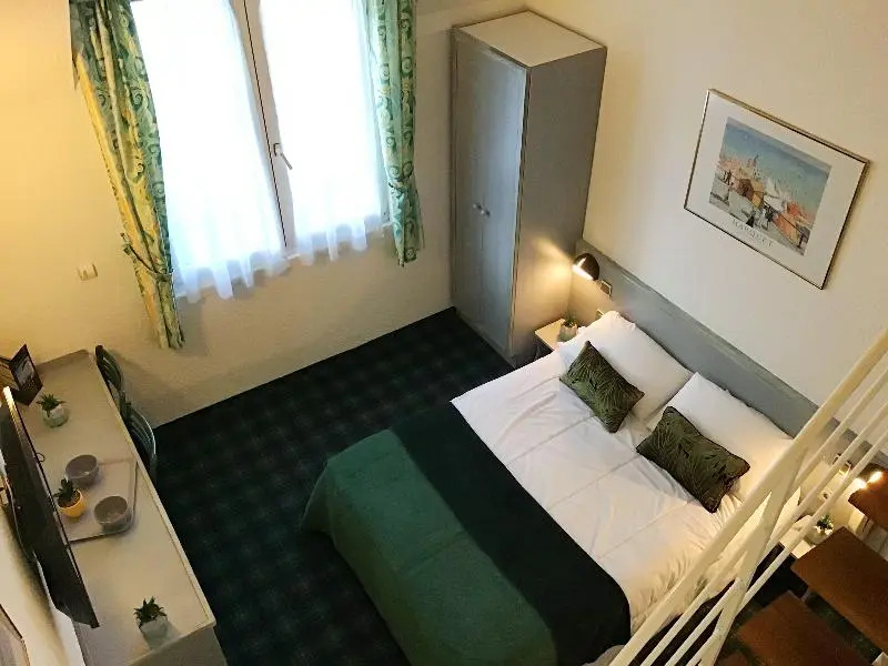 Hotel Christ Roi - Chambres
