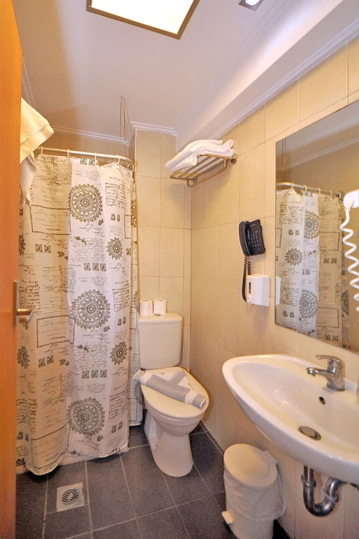 Saint Constantin Hotel - Chambres