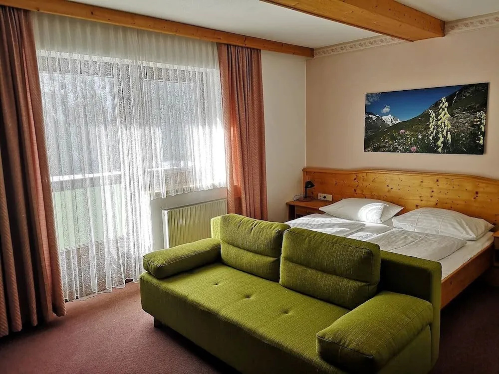 Hotel photo 28