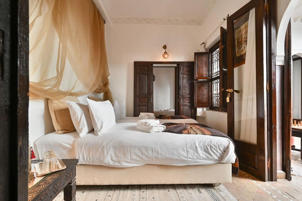 Riad Aya — 5