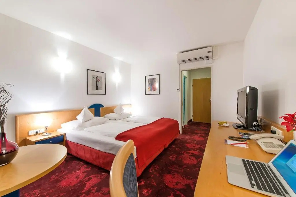 Hotel Boltzmann - Chambres