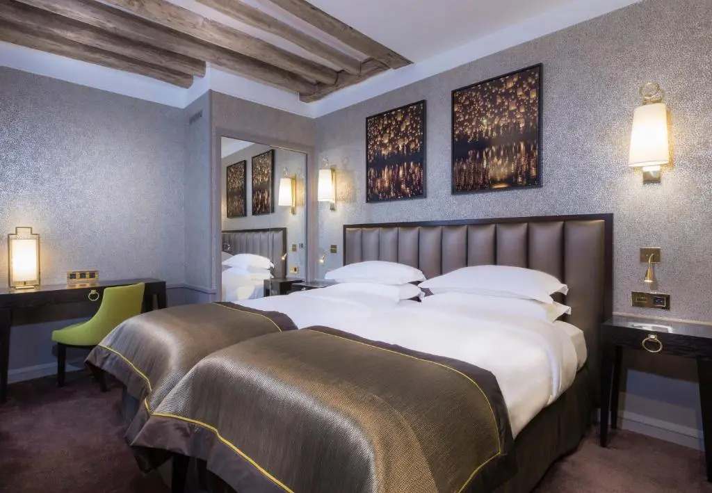 Superior Double room (twin beds)