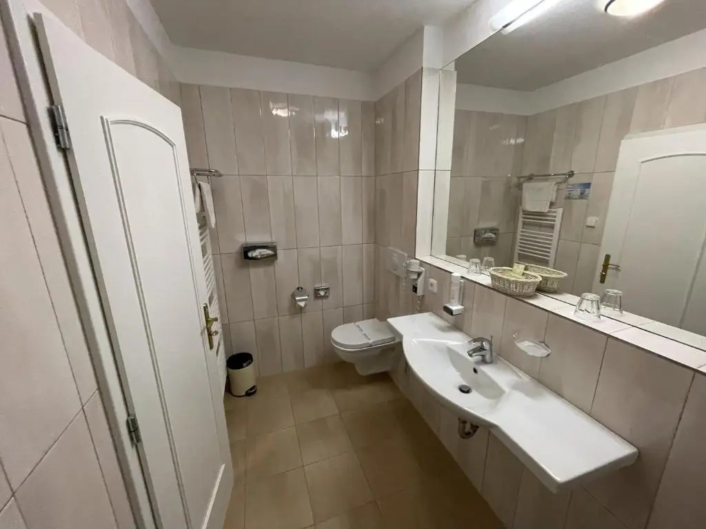 Hotel Reza - Chambres