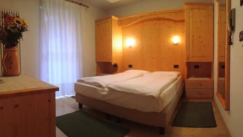 image url