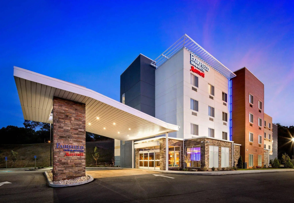 Fairfield Inn & Suites Monaca