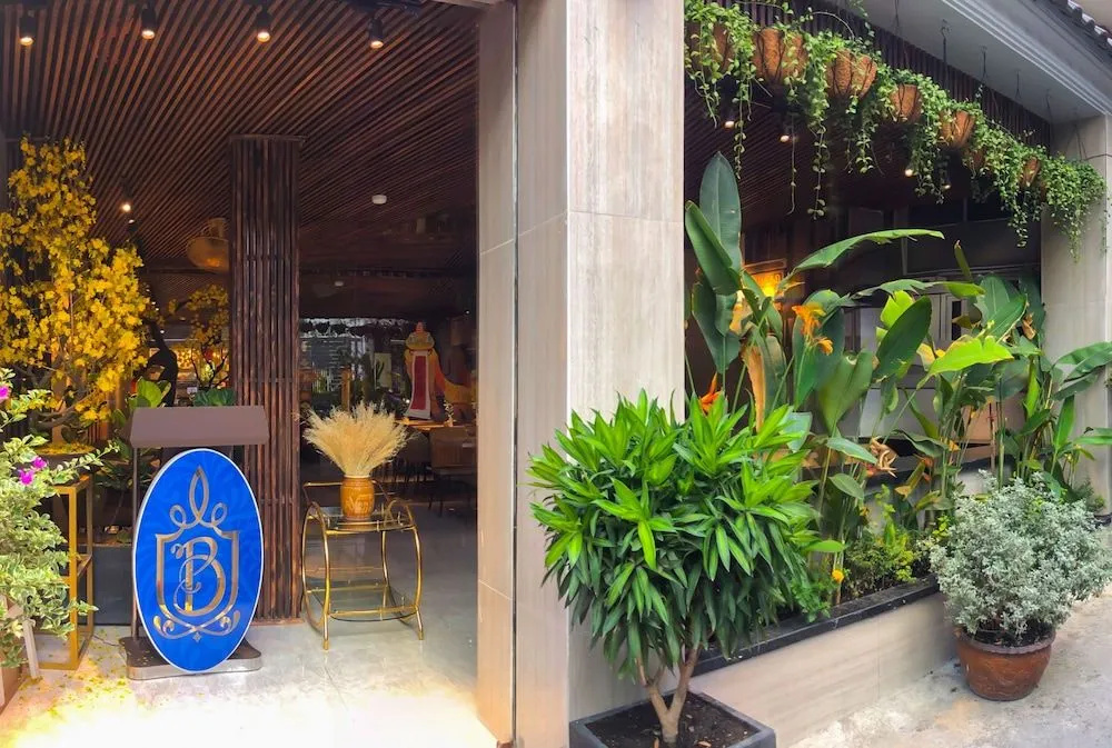 8B Aparthotel