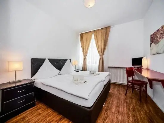 Hotel - Restaurant Matzbach by OYO Rooms