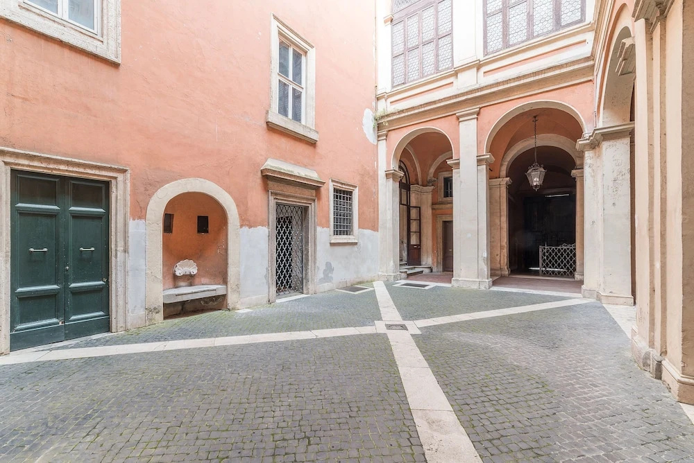 Campitelli Fascinating Apartment