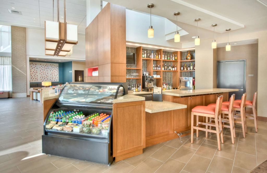 Lobby & Reception