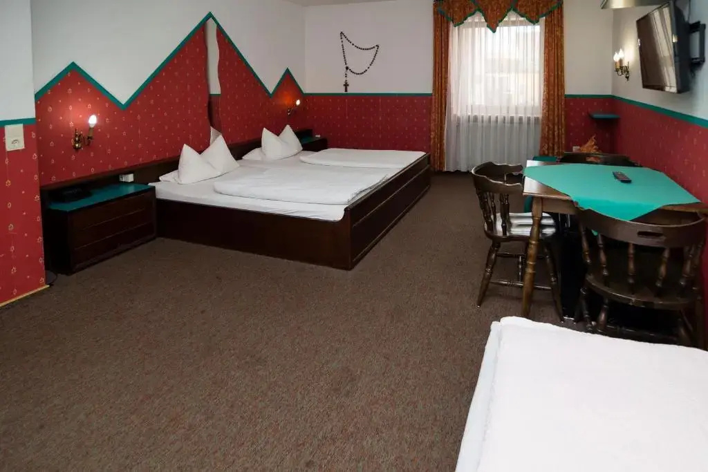Hotel-Gasthof Zur Post - Chambres