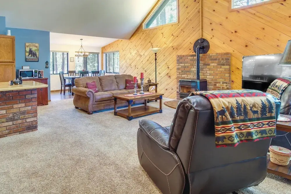< 1 Mi to Rainbow Lake: Family Home w/ Fire Pit
