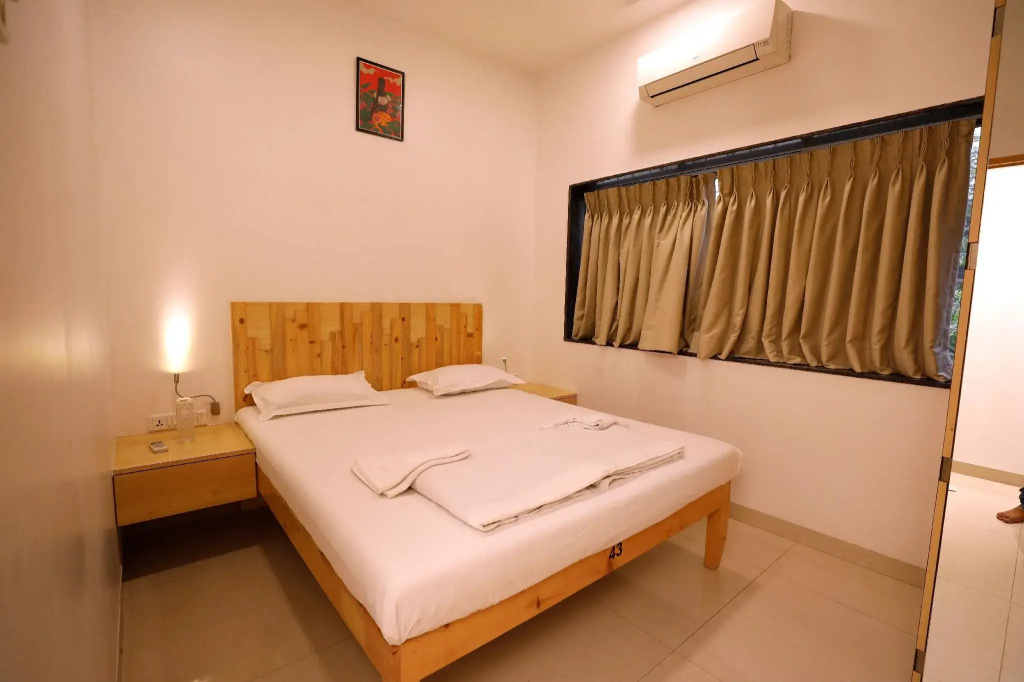 Standard Double room (twin beds)
