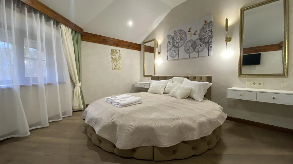 Premium Apartment