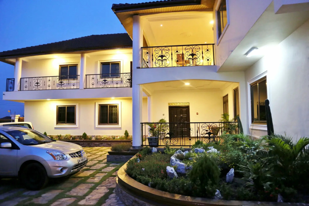 Eden Vale Hotel & Executive Training Cen