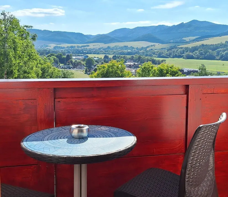 1 Bedroom Deluxe Double room with balcony and with mountain view (full double bed)
