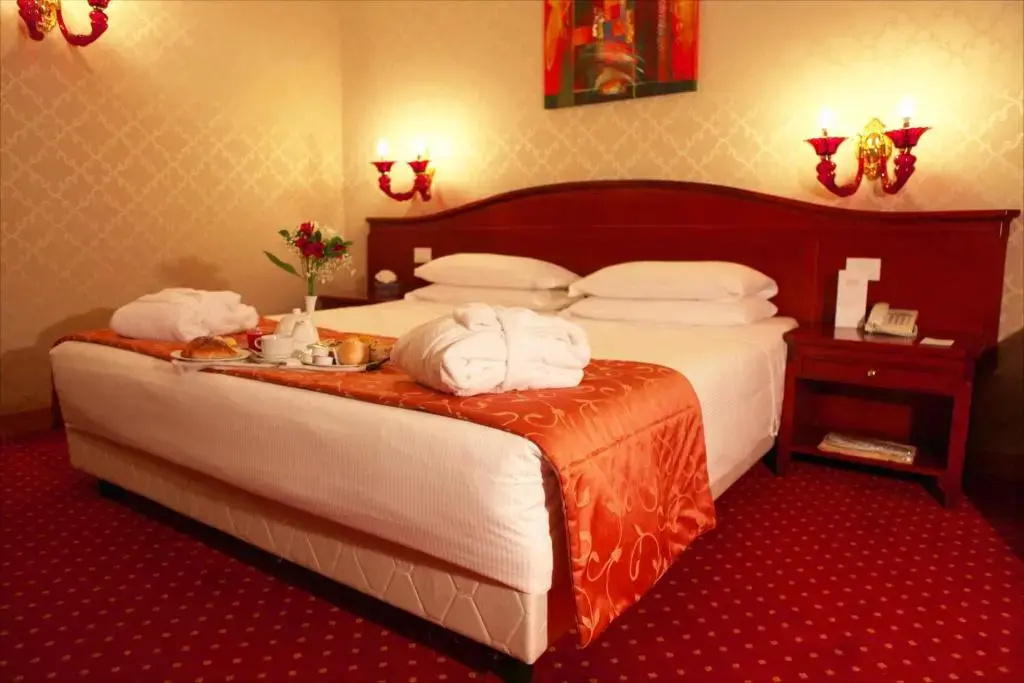 Augusta Lucilla Palace Hotel - Chambres