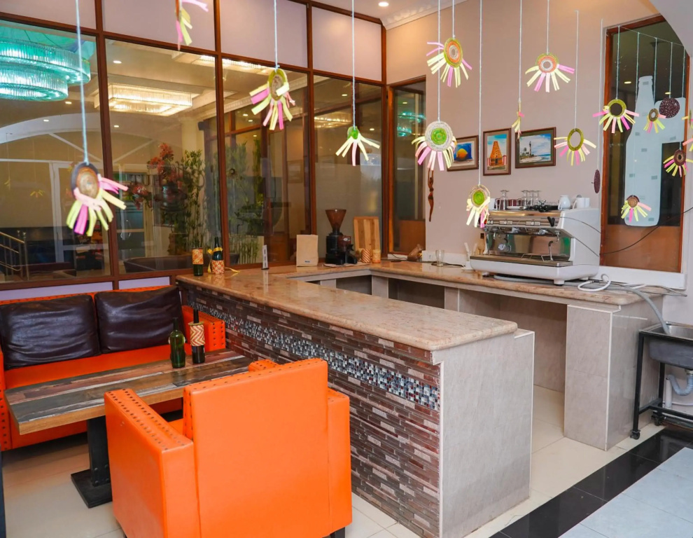 Tilko Jaffna City Hotel - Général