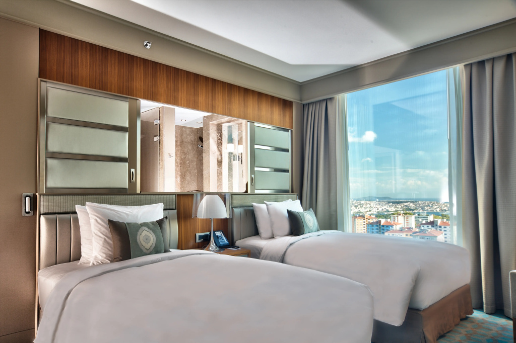 Renaissance Istanbul Polat Bosphorus Hotel — фото