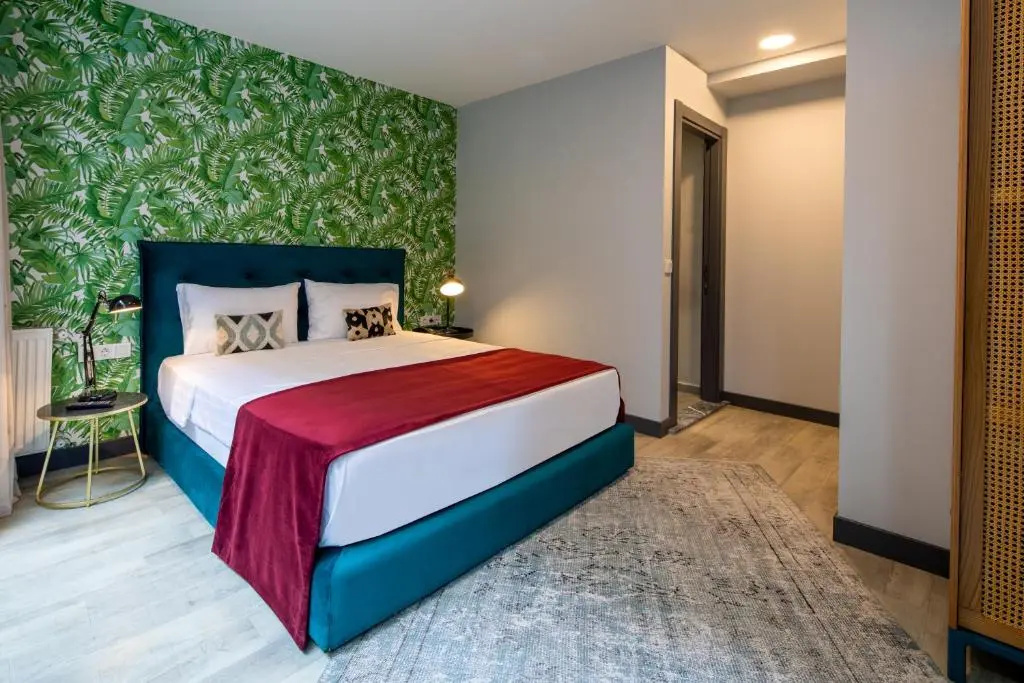 Green Parrot Hotel — фото