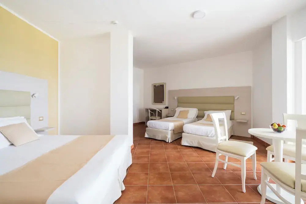 Standard Quadruple room