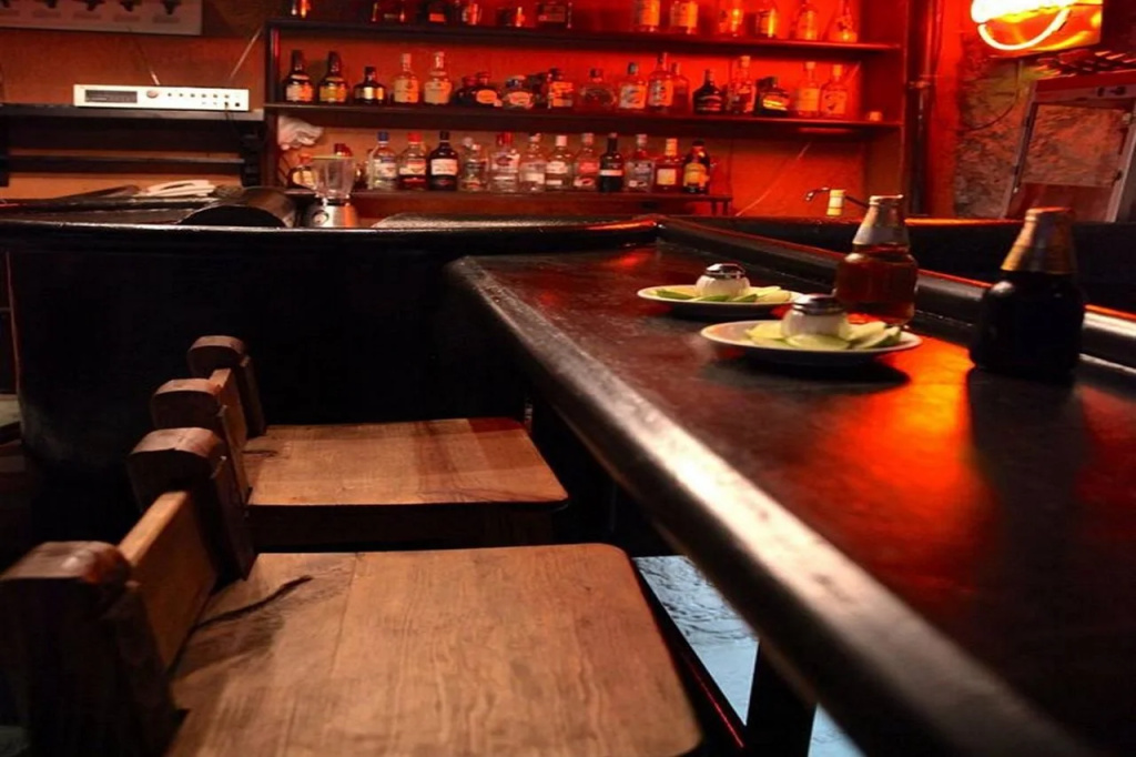Food & Beverage