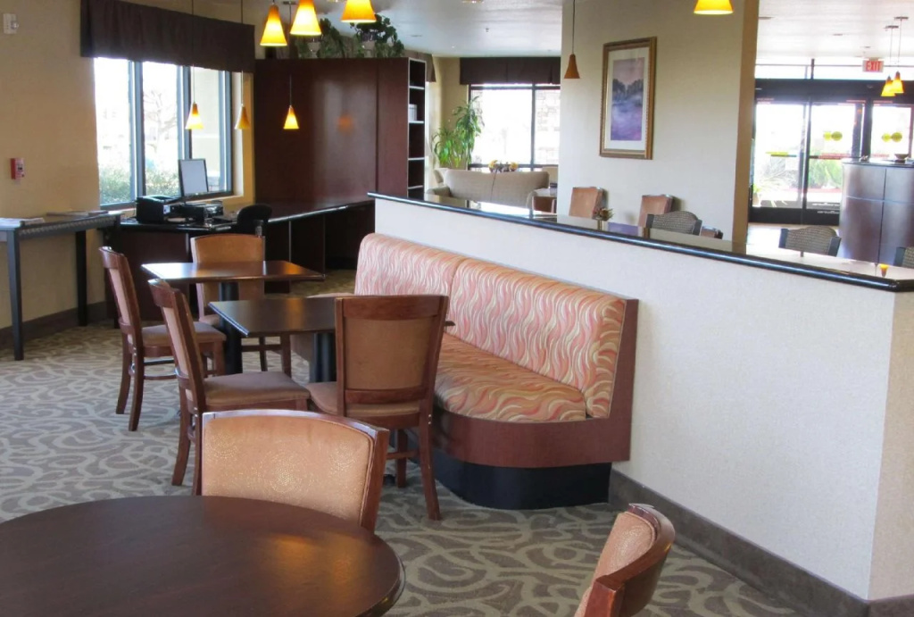 University Hotel - Davis Area by IHG - Général