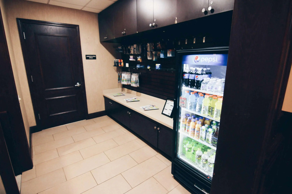 Wyndham Providence Airport - Général