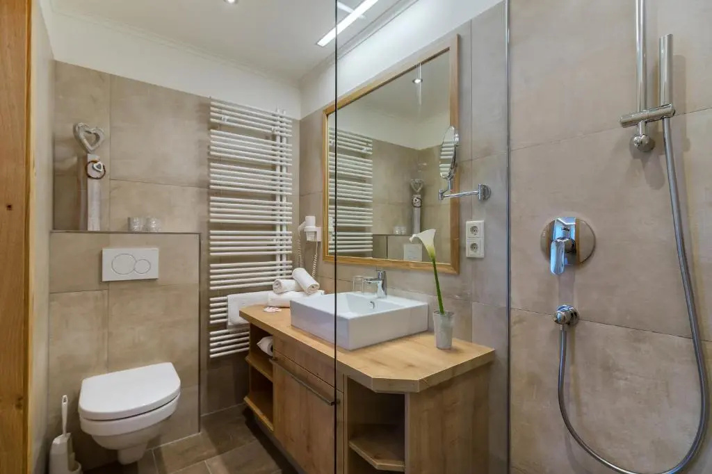 Hotel Landgasthof Fischerwirt - Chambres